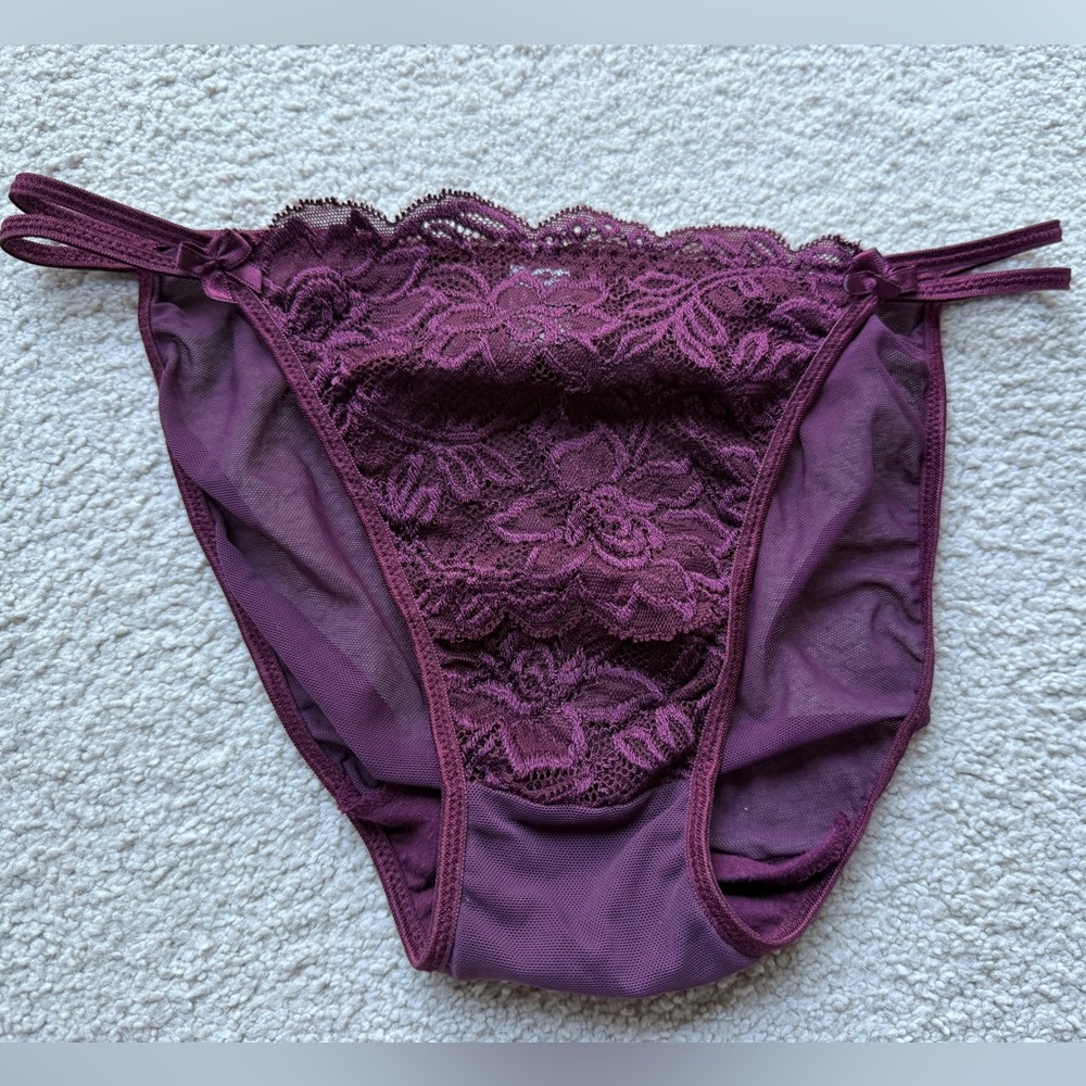 Vintage ACT International Panty Mesh Lace Panties Dark Purple Plum M / 6 Stretch